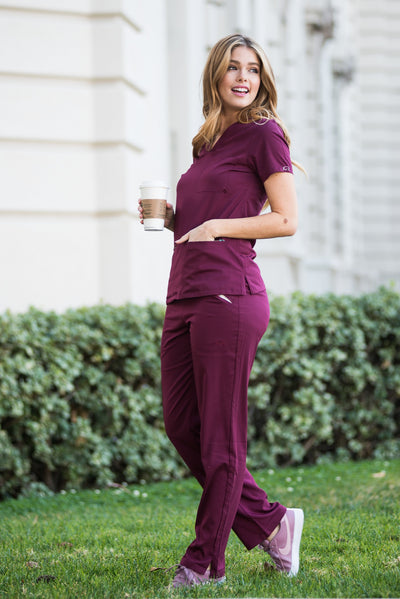 WOMEN'S 8600 QUATTRO SCRUB TOP